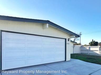 Main picture of 27403 Portsmouth Ave