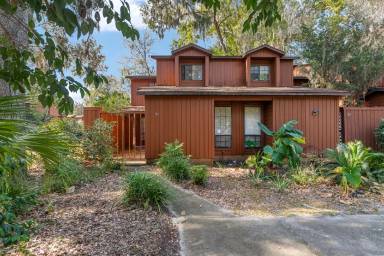Main picture of Lakewood Villas