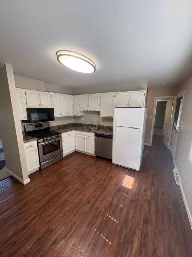 Main picture of 5706 N Graceland Dr