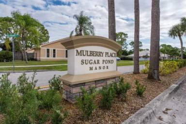 Main picture of 1025 Staghorn St