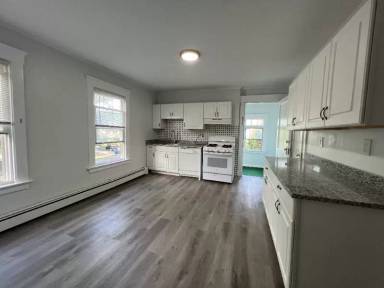 Main picture of 659 Whitney Ave