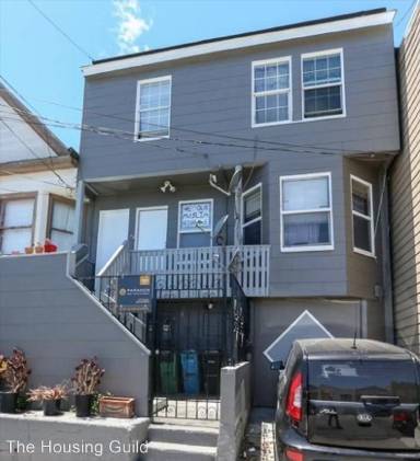 Main picture of 656 Andover St
