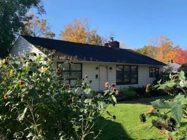 Main picture of 332 Mygatt Ave