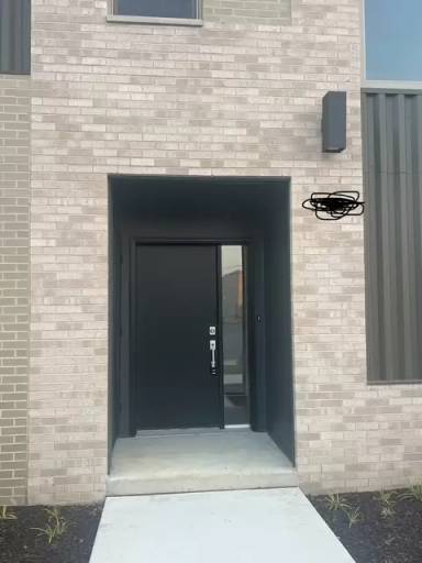 Main picture of 3004 Schirra Ln