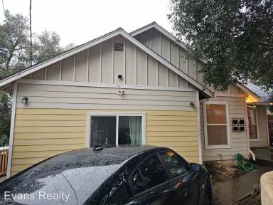 Main picture of 15440 Utah St