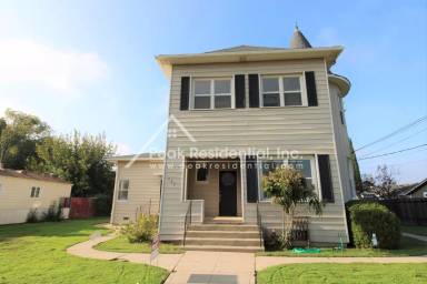 Main picture of 505 4th St