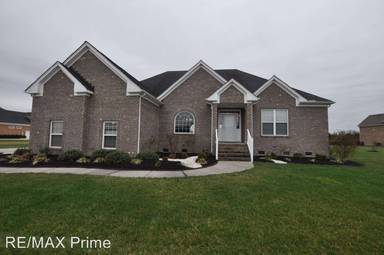 Main picture of 1405 Paul Eason Dr