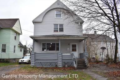 Main picture of 5211 Adams Ave