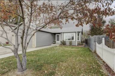 Main picture of 353 8th St