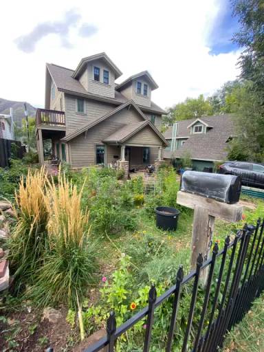 Main picture of 1019 Bennett Ave
