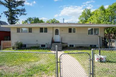 Main picture of 908 E Rockwell Ave