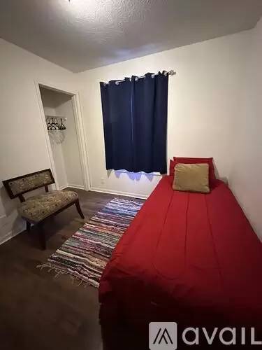 Main picture of 8526 Bates St