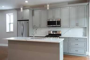 Main picture of 2340 W 21st St