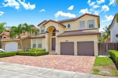 Main picture of 14043 SW 153rd Ter