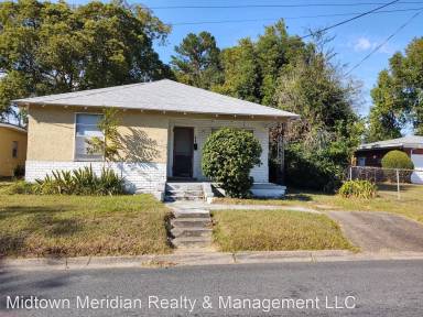 Main picture of 914 Preston St