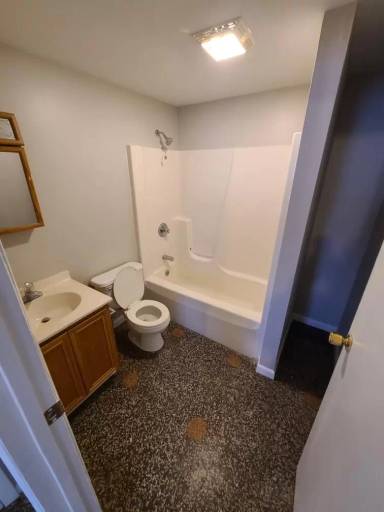 Main picture of 37 Lawrence St