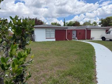 Main picture of 801 Quintilian Ave