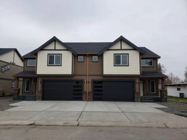 Main picture of 825 N Johnson Rd