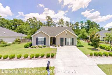 Main picture of 175 Oakland Dr