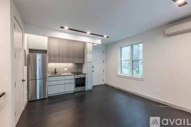 Main picture of 225 Winthrop St