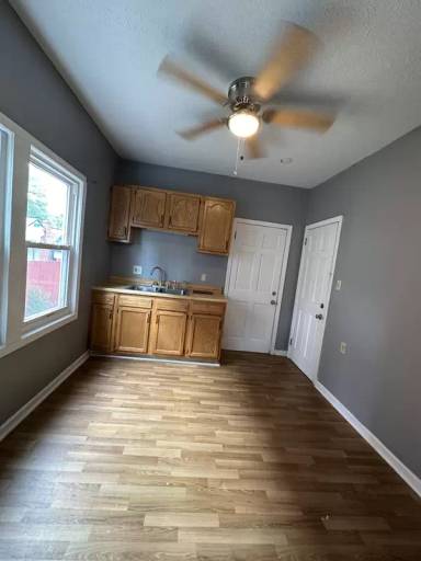 Main picture of 16119 Parkgrove Ave