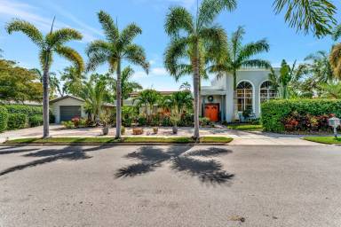 Main picture of 1800 Alta Vista St