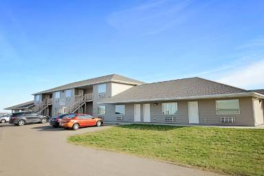 Main picture of 205 27th Ave NW