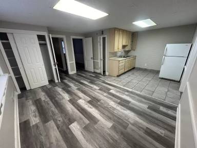 Main picture of 1633 Mahoning Ave