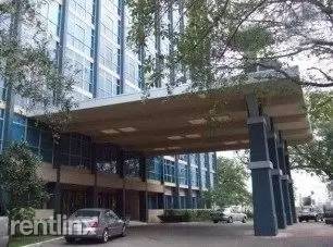 Main picture of The Cabochon At River Oaks Apartments