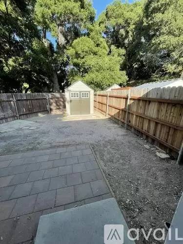 Main picture of 5557 Tunitas Ave