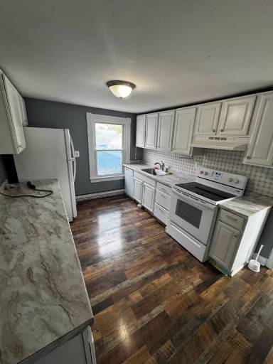 Main picture of 13 Sitgreaves St