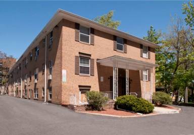 Main picture of 245 Reynolds Ter