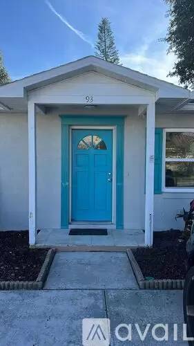 Main picture of 99 10th St