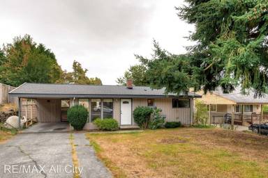 Main picture of 16244 16th Ave SW