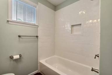 Main picture of 2240 Daffin Dr