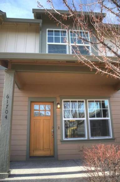 Main picture of 61700 Marigold Ln