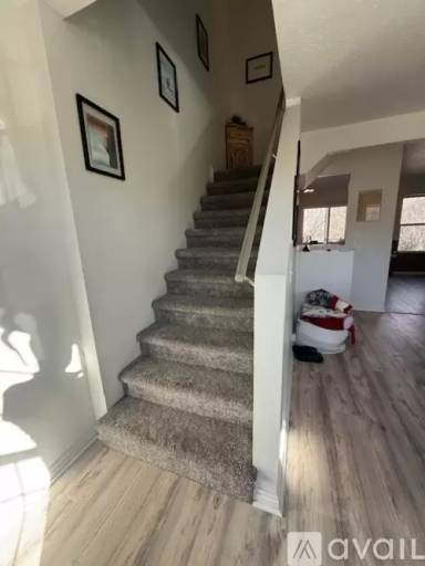 Main picture of 452 Argyll Ct