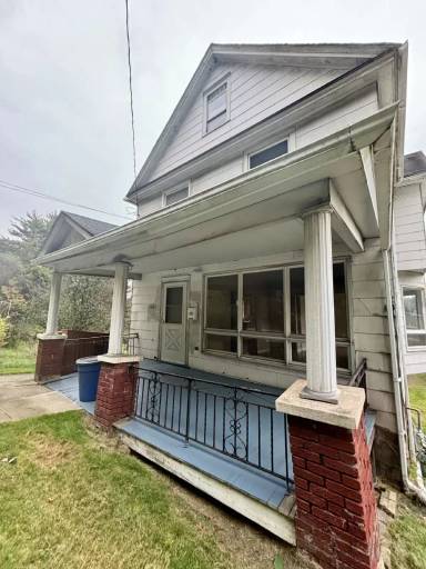Main picture of 1053 S Valley Ave