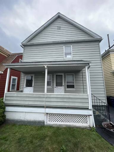 Main picture of 2080 Fairview Ave