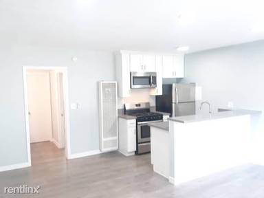 Main picture of 2611 Bellevue Ave
