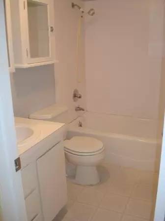 Main picture of 807 12th St