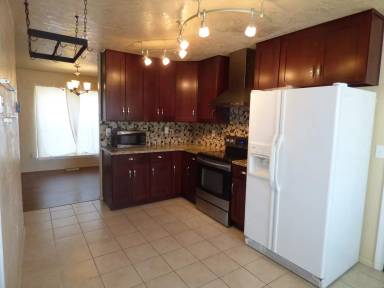 Main picture of 2581 S Olathe Way