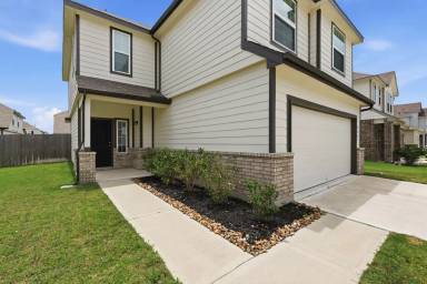 Main picture of 988 Rice Dr