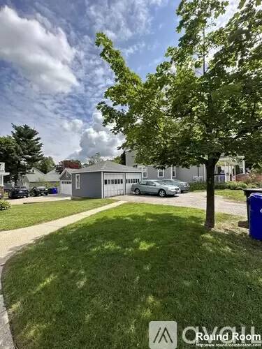 Main picture of 48 Brooks St