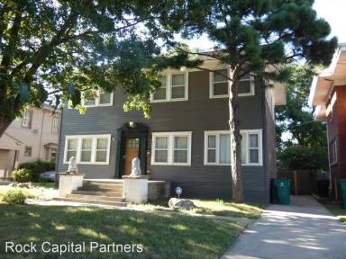 Main picture of 217 NW 22nd St