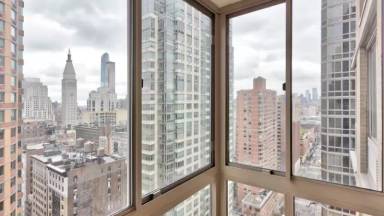 Main picture of 775 Avenue of the Americas