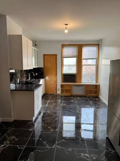 Main picture of 6012 67th Ave