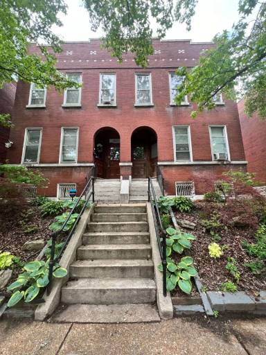 Main picture of 2209 Jules St