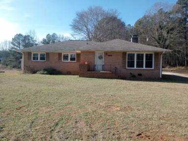 Main picture of 230 Brook Forest Dr