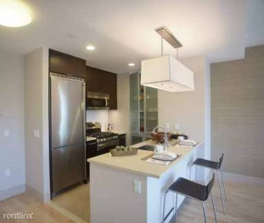 Main picture of 920 8th Ave